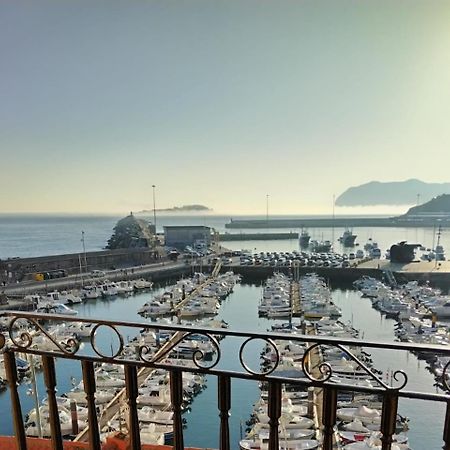 Precioso Loft En Bermeo Con Vistas Al Mar Apartment Luaran gambar