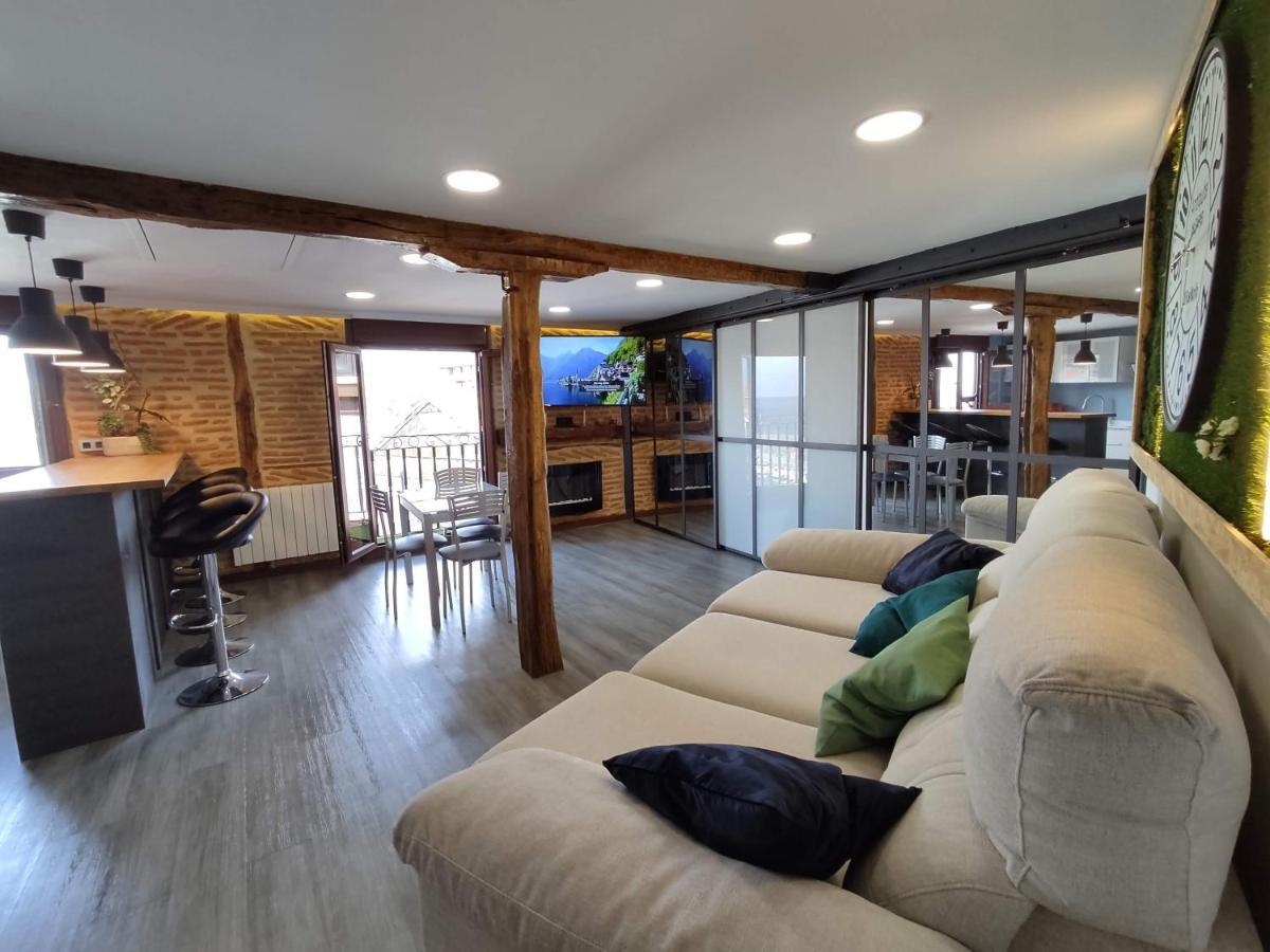 Precioso Loft En Bermeo Con Vistas Al Mar Apartment Luaran gambar